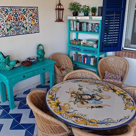 Vfh Villa Flavia Eco B&B - 50 Metri Dal Mare Санта-Флавия Экстерьер фото